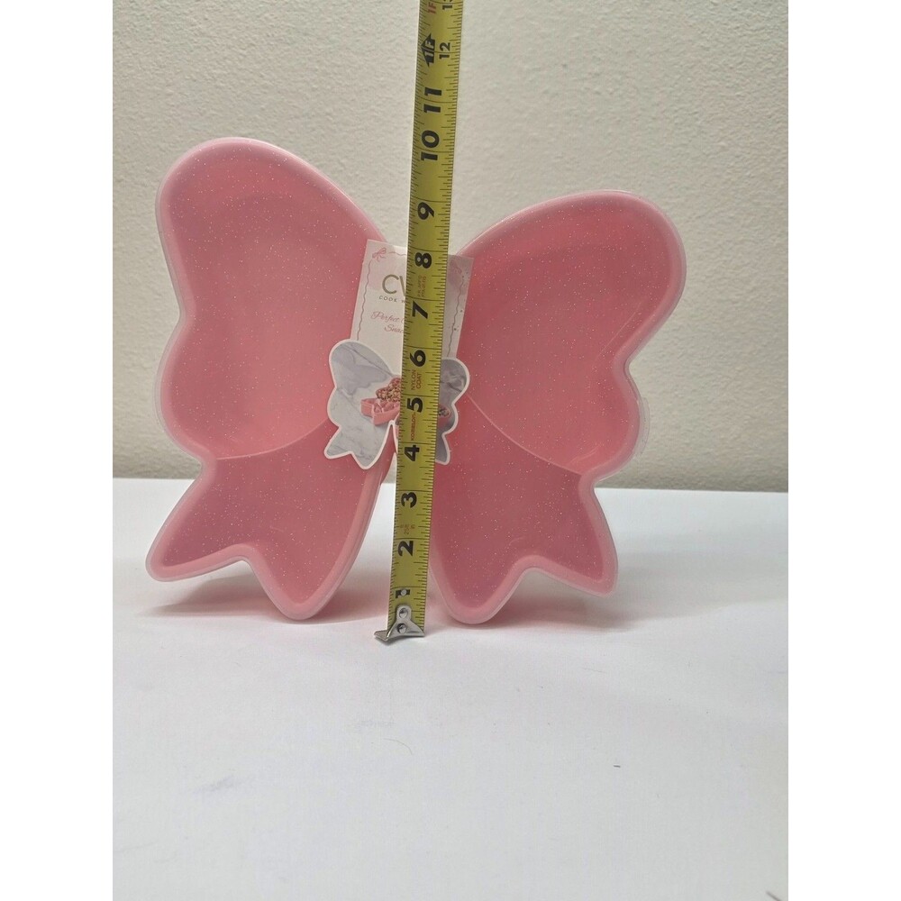 CWC Pink Bow Shaped Snack Box Small Food Container with Snap Lid Portable - Picture 2 of 3